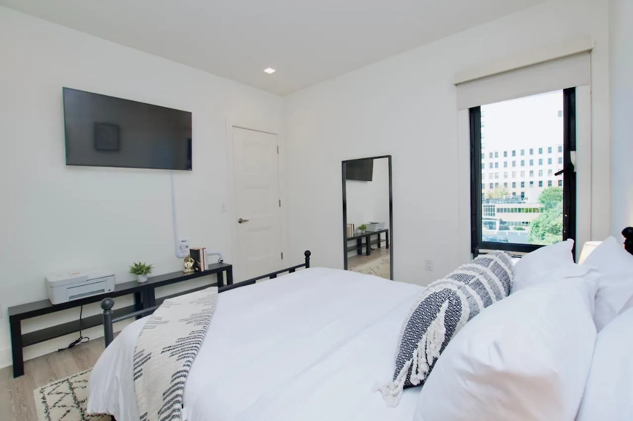Lux 2Br, Free Parking, Walk To Prudential Center Min To Nyc & More Apartment Newark 0*,